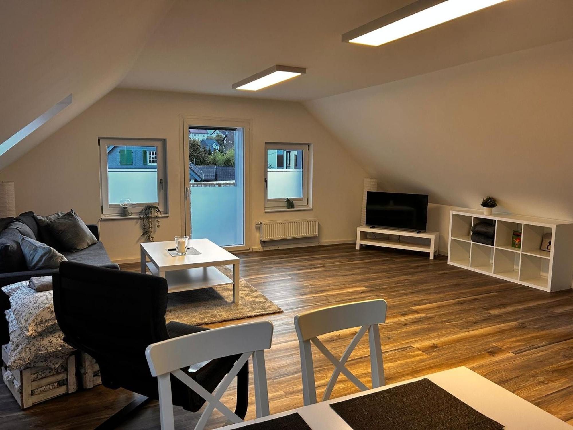 Ferienwohnung Im Resi Gesundheitszentrum Фройденберг Екстериор снимка